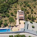 El Crucero With Pool And Jacuzzi Spainsunrentals 1035 *
