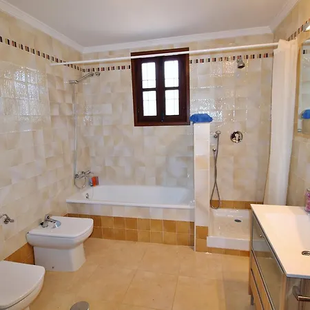 Βίλα El Crucero With Pool And Jacuzzi Spainsunrentals 1035